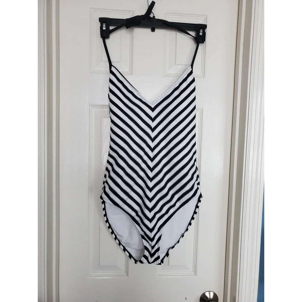 La Blanca Modest Mime Games Black White Stripes V-neck One‎ Piece Swimsuit SZ 12